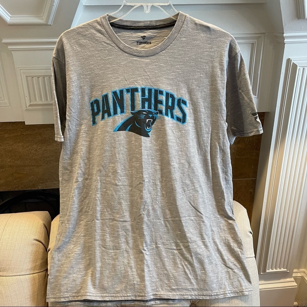 N:  NFL Carolina Panthers Christian McCaffrey T-Shirt Sz XL